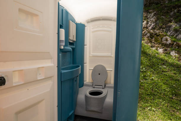 Best Wedding porta potty rental  in Poseyville, IN