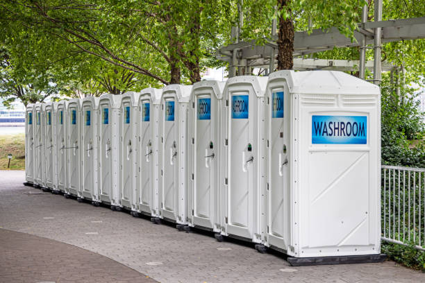 Best Emergency porta potty rental  in Poseyville, IN